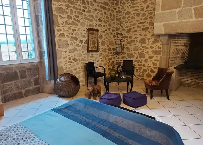 Holiday home La Commanderie Grand 10kms 