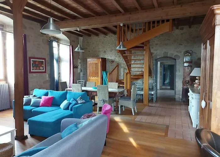 Holiday home La Commanderie Grand 10kms 